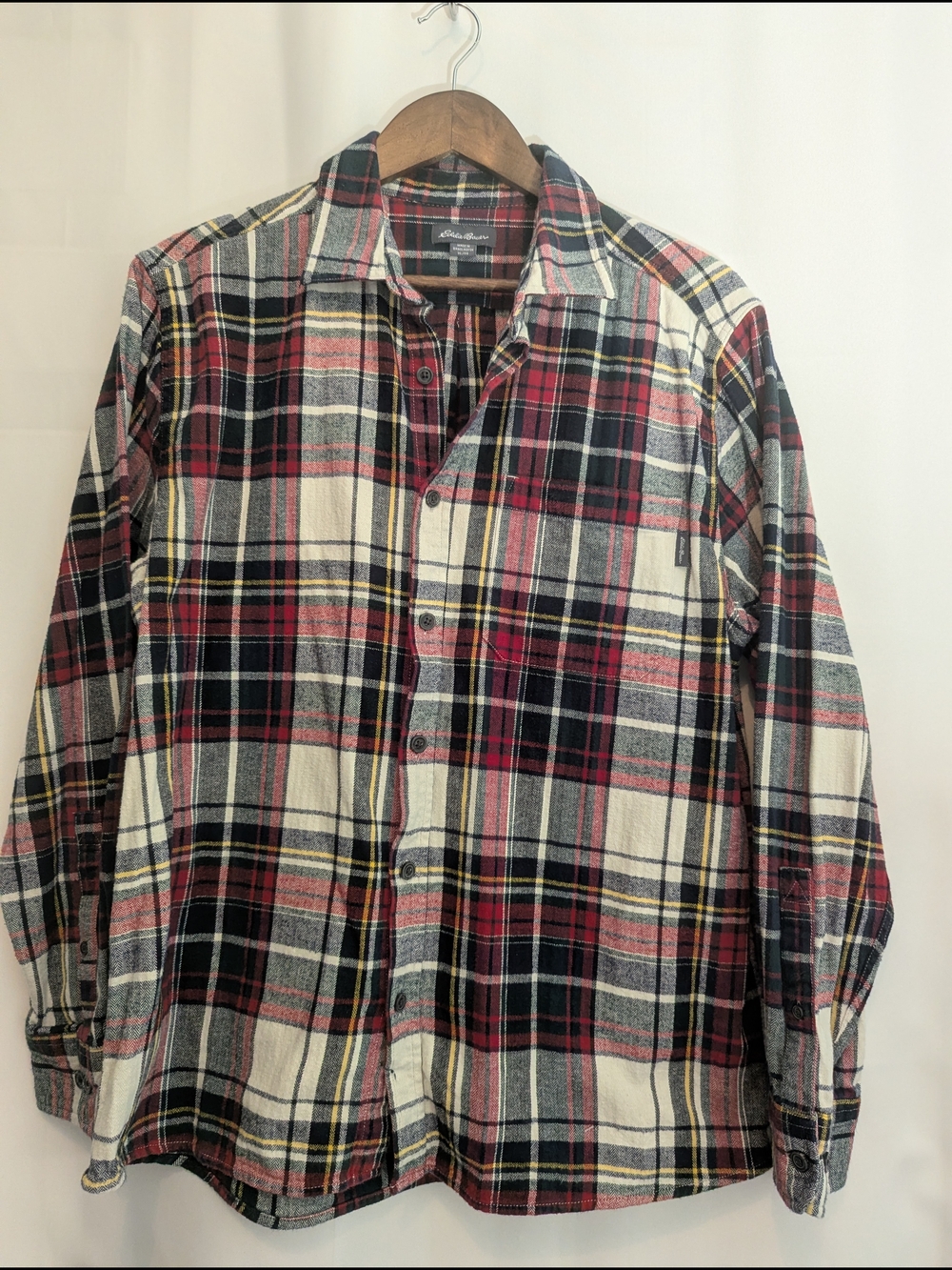 Eddie Bauer Flannel Shirt Mens XL Long Sleeve Plaid Button Down Red Black White